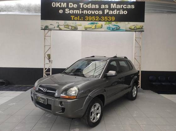 HYUNDAI TUCSON 2.0 MPFI GLS 16V 143CV 2WD FLEX 4P AUTOMÁTICO HYUNDAI TUCSON 2.0 MPFI GLS 16V 143CV 2WD FLEX 4P AUTOMÁTICO